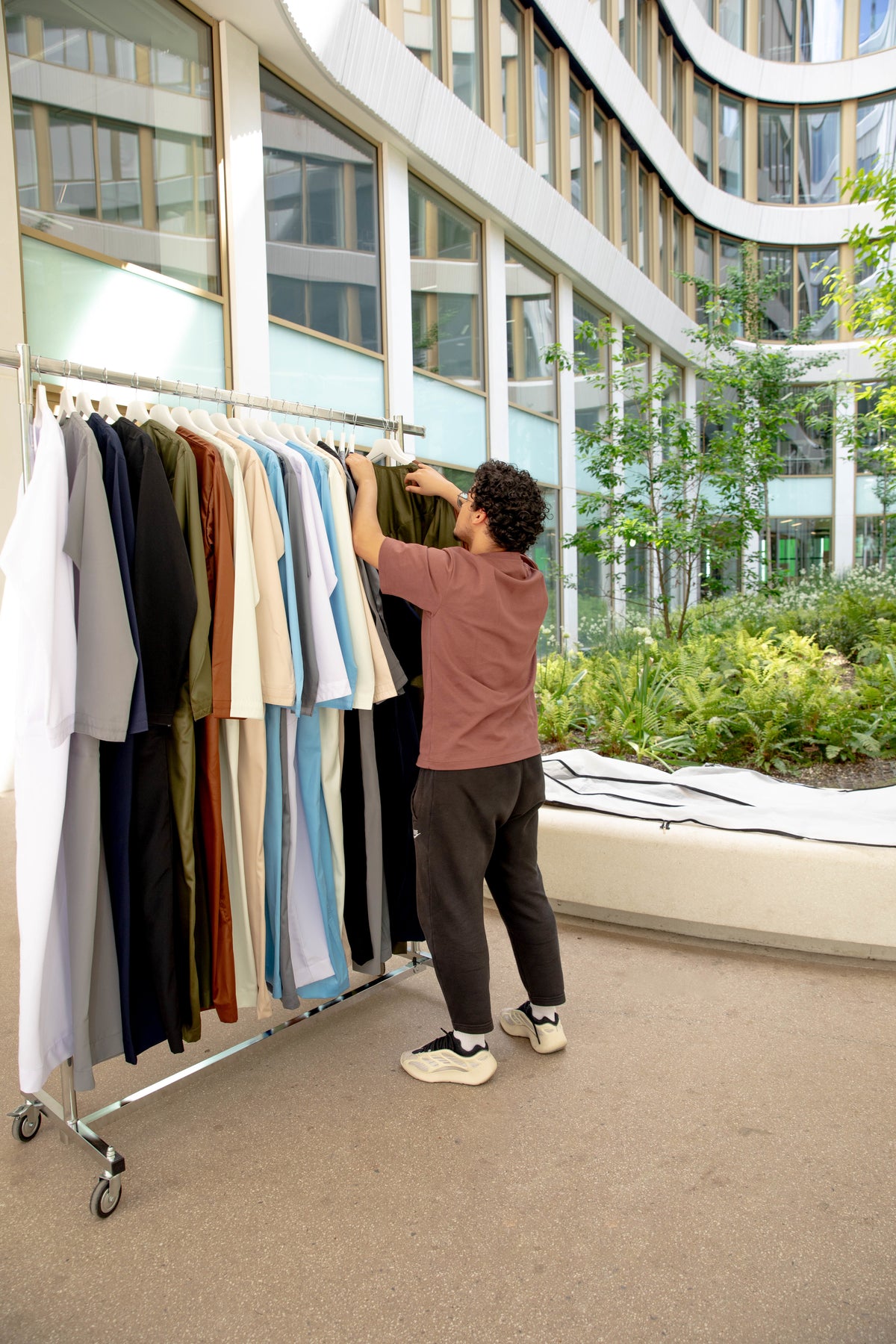 Quelles couleurs pour un qamis homme?