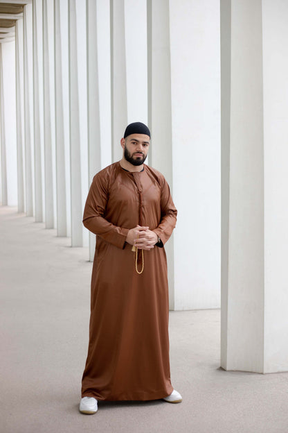 Qamis Emirati Chocolat Satiné - abaya homme - kamis