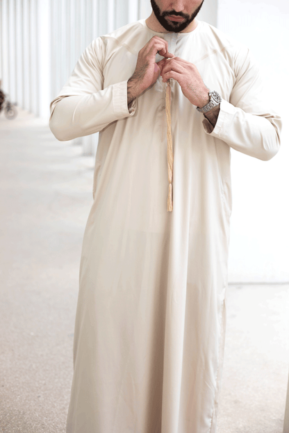 Qamis Emirati Beige Satiné - abaya homme - Kamis